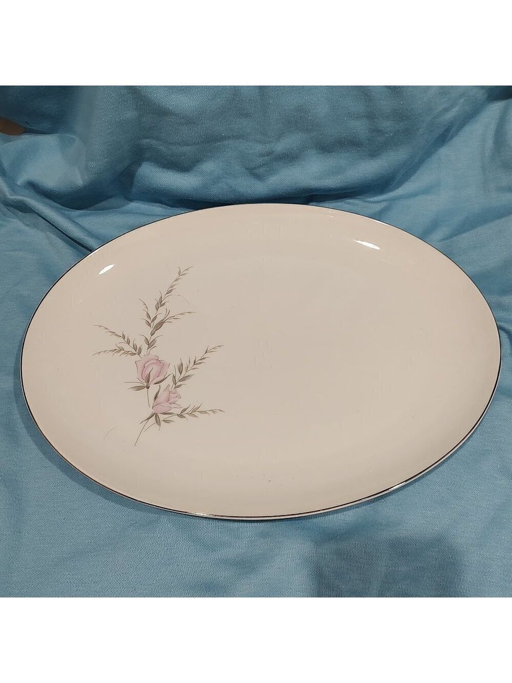 16" Oval Serving Platter Genevieve by MIKASA